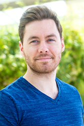 Gavin Knight